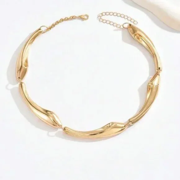18K Gold Filled Chunky Collar Necklace - Picture 2 of 2